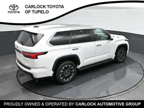 Used 2026 Toyota Sequoia Limited AWD/4WD image 38