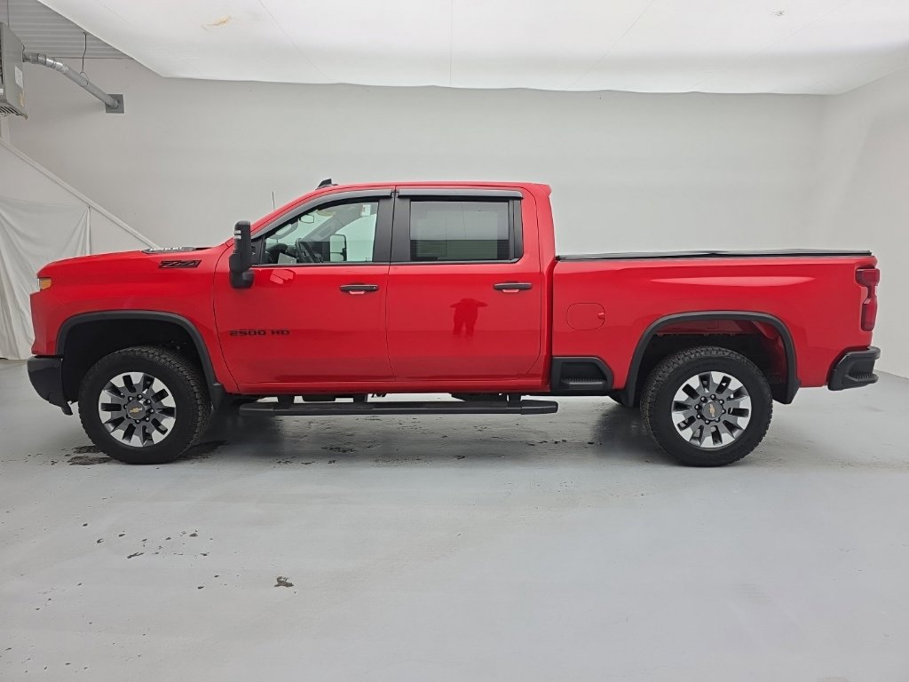 Used 2024 Chevrolet Silverado 2500 Custom w/ Custom Value Package AWD/4WD image 5