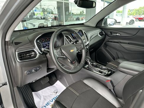 Used 2024 Chevrolet Equinox Premier AWD/4WD image 10