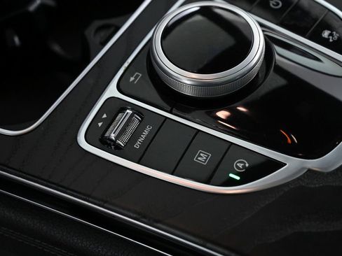 Used 2018 Mercedes-Benz GLC 300 4MATIC image 22