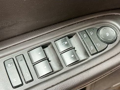 Used 2017 GMC Acadia Limited SLT AWD/4WD image 15