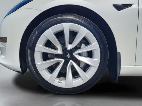 Used 2023 Tesla Model 3 Standard Range RWD image 27