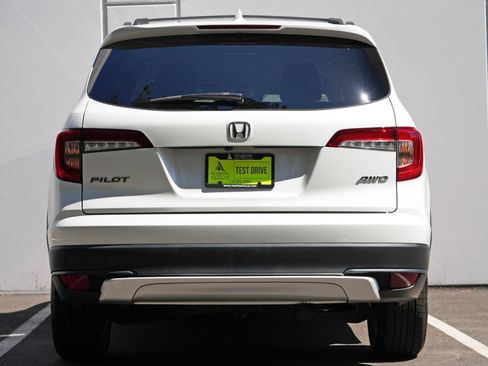 Used 2021 Honda Pilot EX image 10