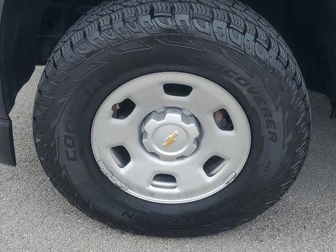 Used 2019 Chevrolet Colorado W/T w/ WT Convenience Package RWD image 6