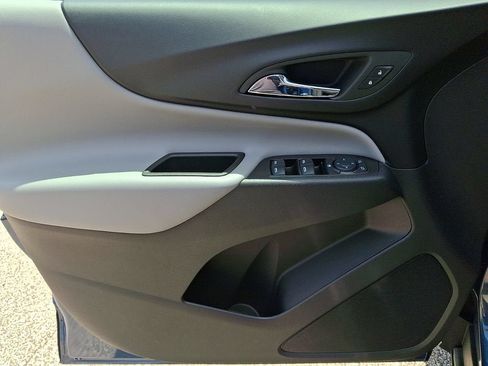 Certified 2024 Chevrolet Equinox LS FWD image 14