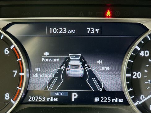 Used 2023 Nissan Rogue S AWD/4WD image 19