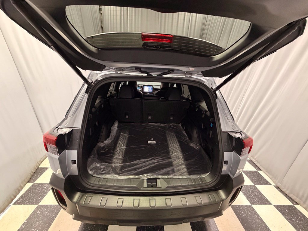 New 2026 Subaru Outback Limited AWD/4WD image 7