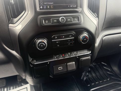 Used 2019 Chevrolet Silverado 1500 W/T w/ WT Fleet Convenience Package AWD/4WD image 28