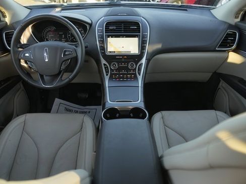 Used 2018 Lincoln MKX Reserve w/ Driver Assistance Package image 21