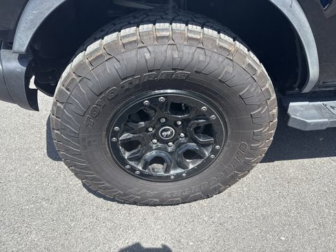 Used 2023 Ford Bronco Wildtrak AWD/4WD image 10