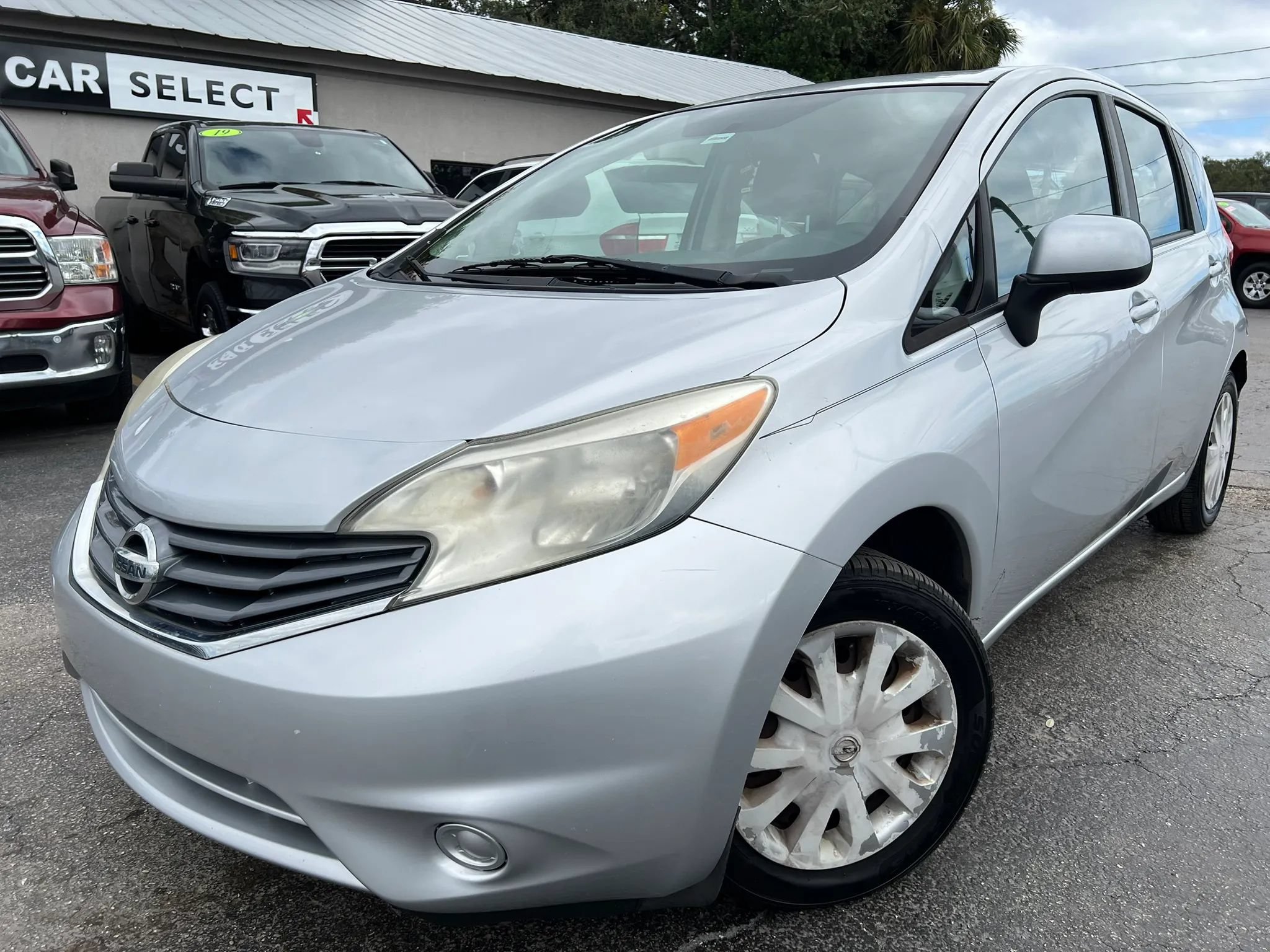 Used 2014 Nissan Versa Note S Plus FWD image 1