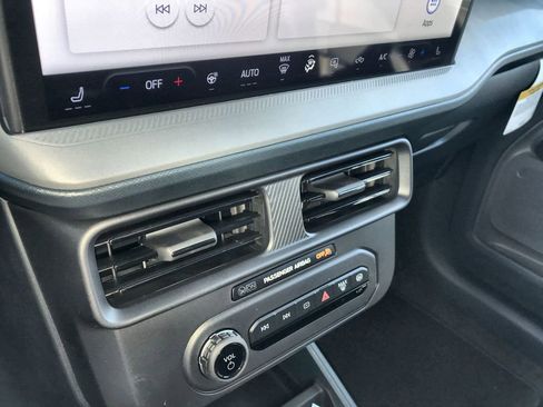 New 2026 Ford Maverick XLT w/ XLT Luxury Package AWD/4WD image 18