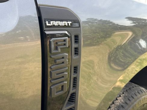 Used 2024 Ford F350 Lariat w/ Lariat Ultimate Package image 55