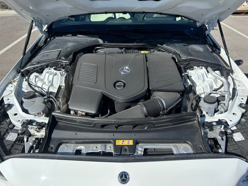 Used 2025 Mercedes-Benz C 300 4MATIC Sedan image 22