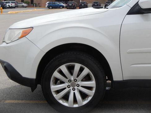 Used 2012 Subaru Forester 2.5X Limited image 14