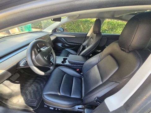 Used 2022 Tesla Model 3 Long Range AWD/4WD image 4