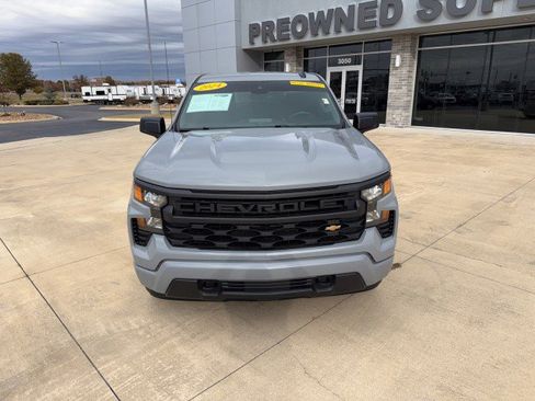 Used 2024 Chevrolet Silverado 1500 Custom image 6