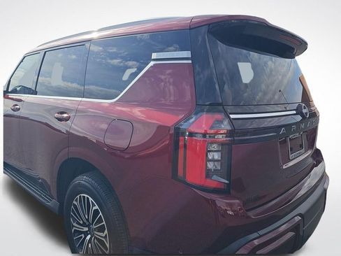 Used 2025 Nissan Armada SL w/ Captain's Chari Seat Package image 30