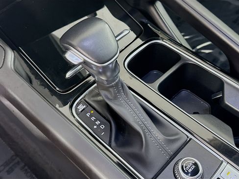 Used 2025 Kia Telluride S image 20