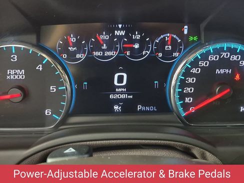 Certified 2018 Chevrolet Suburban Premier AWD/4WD image 23