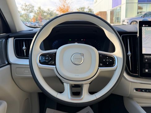 New 2026 Volvo XC60 B5 Ultra w/ Protection Package Premier image 14