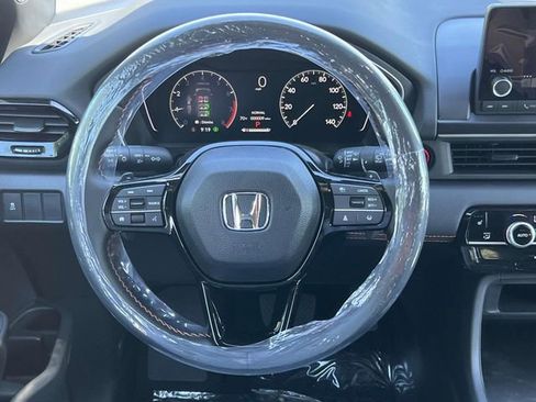 New 2025 Honda Pilot Sport image 12