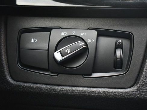 Used 2018 BMW 330i xDrive Sedan image 22