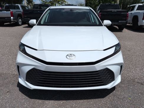 Used 2026 Toyota Camry LE FWD image 9