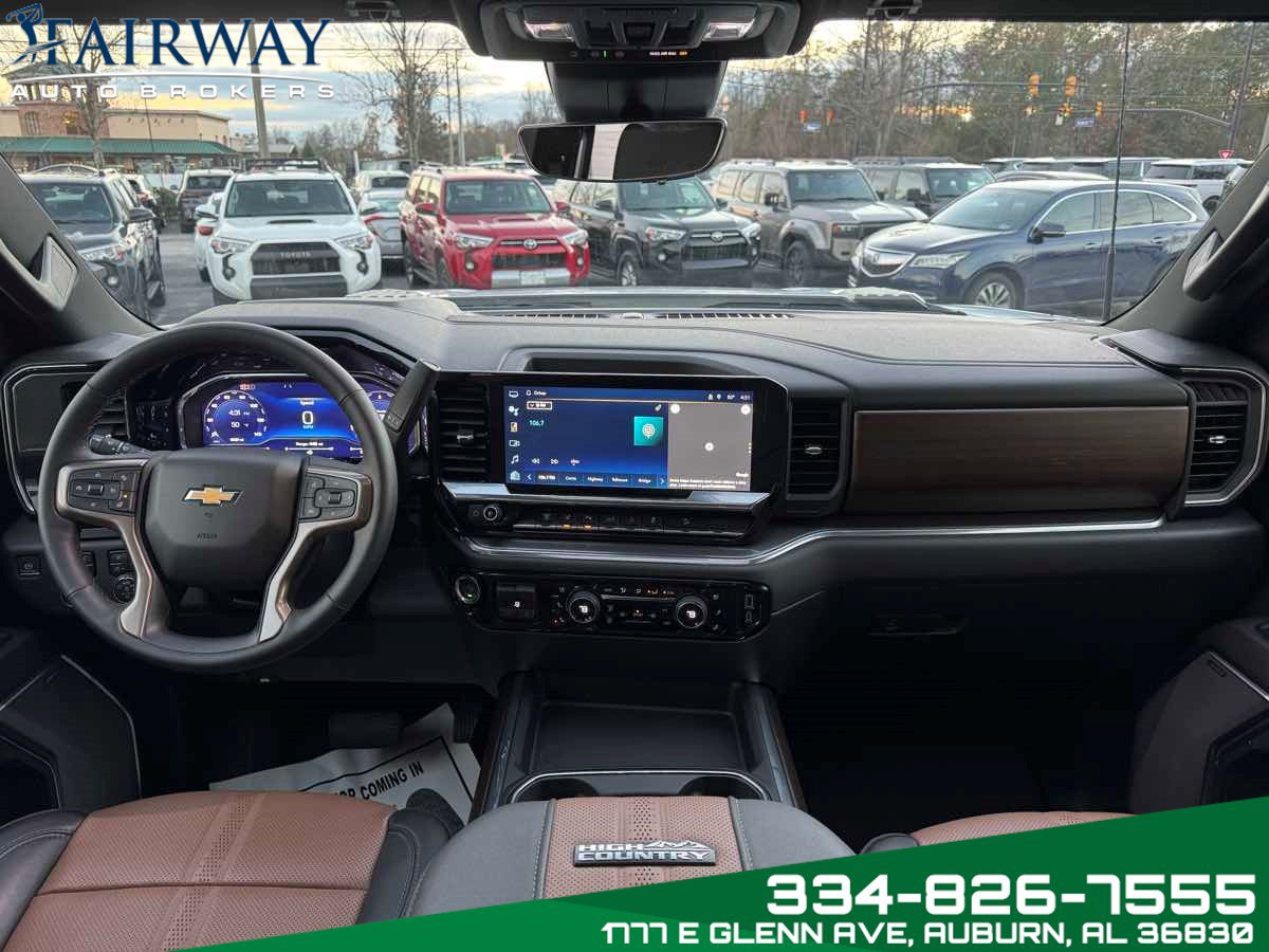Used 2024 Chevrolet Silverado 2500 High Country w/ High Country Premium Package AWD/4WD image 25