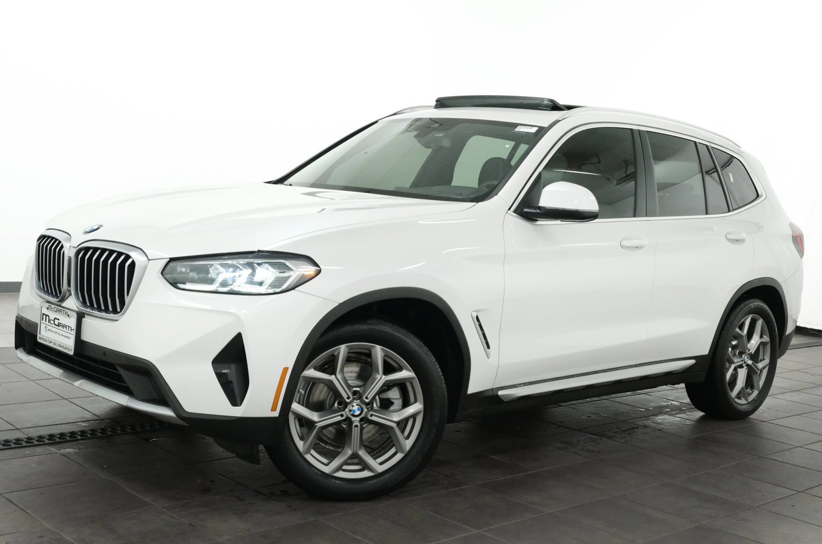 Used 2024 BMW X3 xDrive30i w/ Convenience Package AWD/4WD image 1
