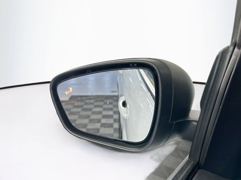 Used 2025 Ford Escape ST-Line FWD image 16