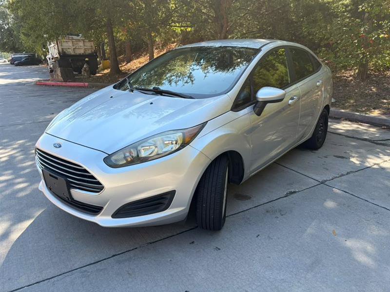 Used 2017 Ford Fiesta S FWD image 3