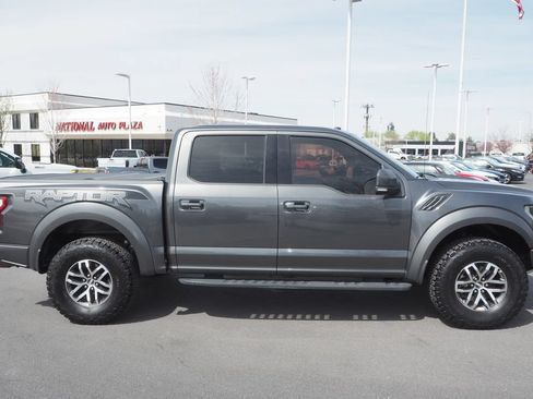 Used 2018 Ford F150 Raptor w/ Equipment Group 802A Luxury AWD/4WD image 8