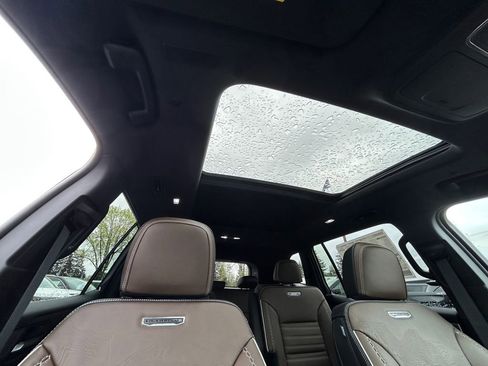 New 2026 GMC Acadia Denali Ultimate AWD/4WD image 27