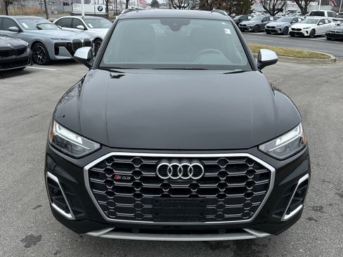 Used 2023 Audi SQ5 Premium Plus w/ Premium Plus Package image 3