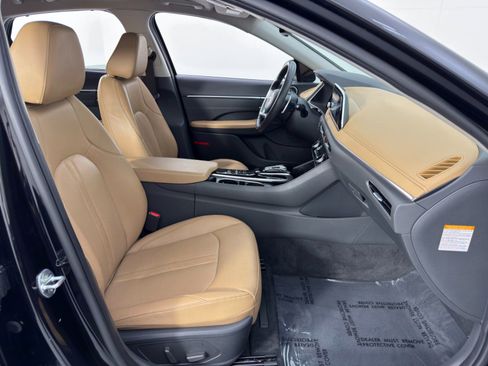 Used 2022 Hyundai Sonata Limited w/ Cargo Package image 14