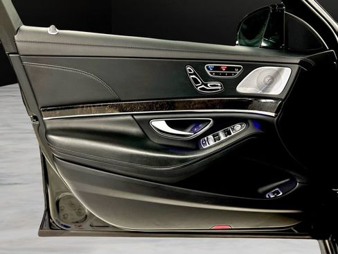 Used 2017 Mercedes-Benz S 550 AMG Sport Pkg image 39