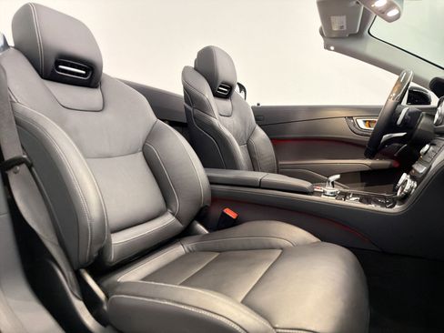 Certified 2020 Mercedes-Benz SL 550 image 29