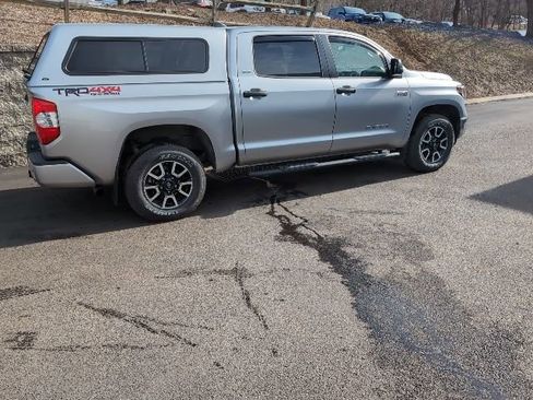 Used 2020 Toyota Tundra SR5 w/ TRD Off-Road Package image 3