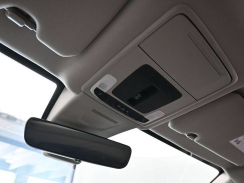 Used 2024 Honda CR-V EX-L image 27