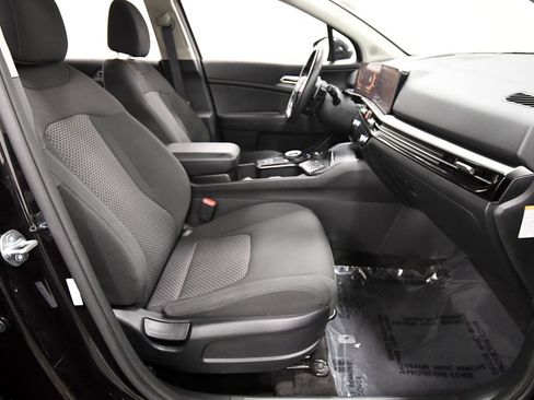 Certified 2026 Kia Sportage S AWD/4WD image 18