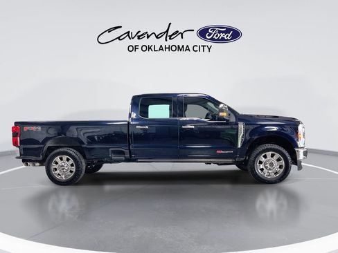 Used 2023 Ford F350 Lariat w/ Lariat Ultimate Package AWD/4WD image 9