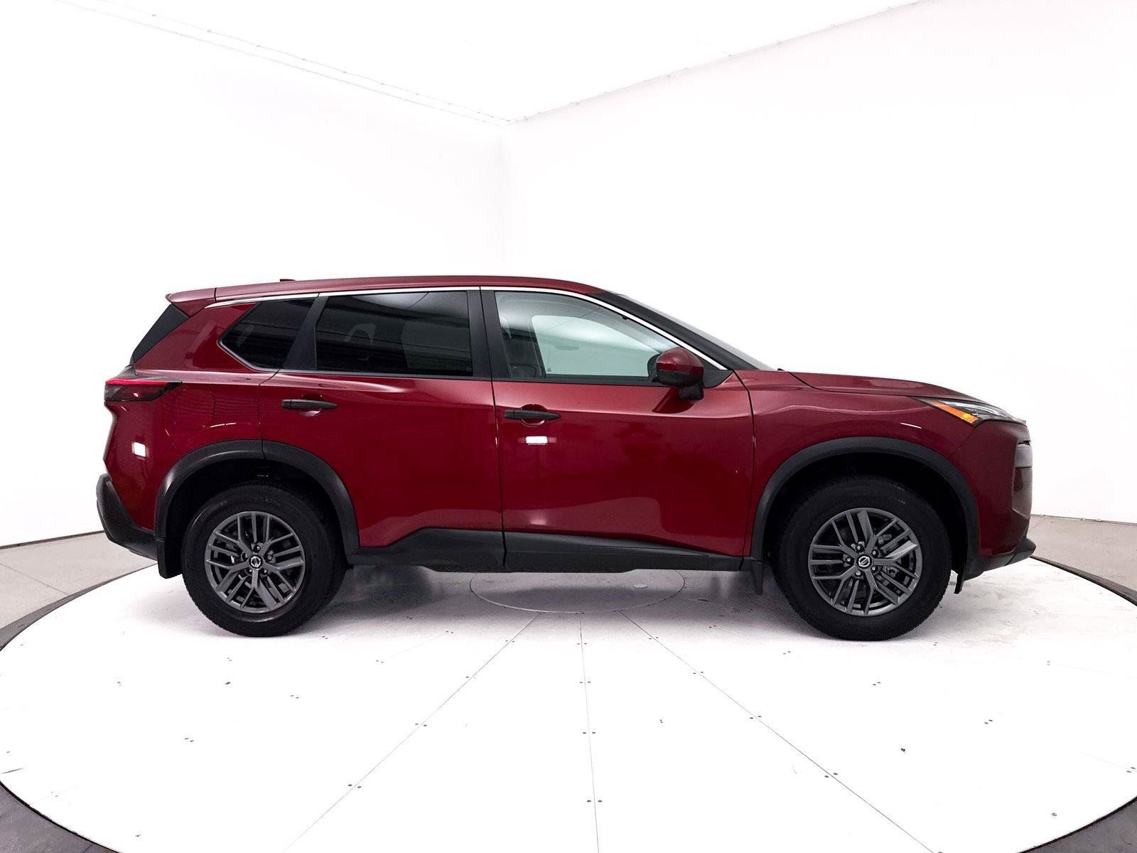 Used 2021 Nissan Rogue S FWD image 38