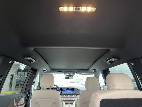 Certified 2025 Mercedes-Benz GLS 450 4MATIC image 67