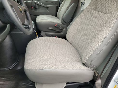 New 2025 Chevrolet Express 2500 w/ Driver Convenience Package image 17