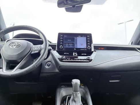 Used 2019 Toyota Corolla XSE FWD image 28