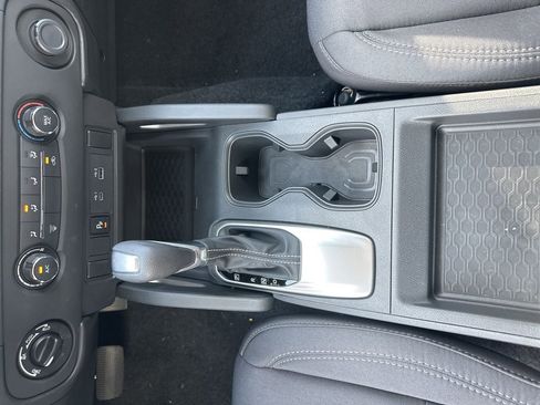 New 2025 Nissan Frontier SV image 9