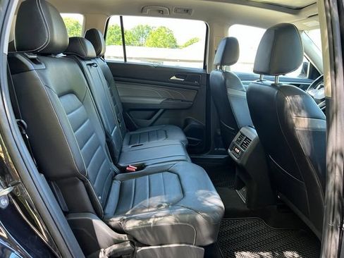 Used 2022 Volkswagen Atlas SEL Premium AWD/4WD image 19