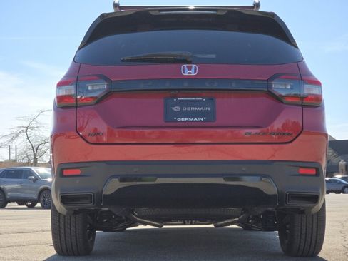 New 2026 Honda Pilot Black Edition image 18
