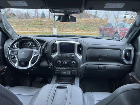 Used 2021 Chevrolet Silverado 1500 LT Trail Boss image 21